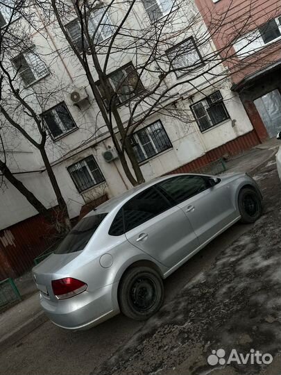 Volkswagen Polo 1.6 AT, 2011, 200 000 км