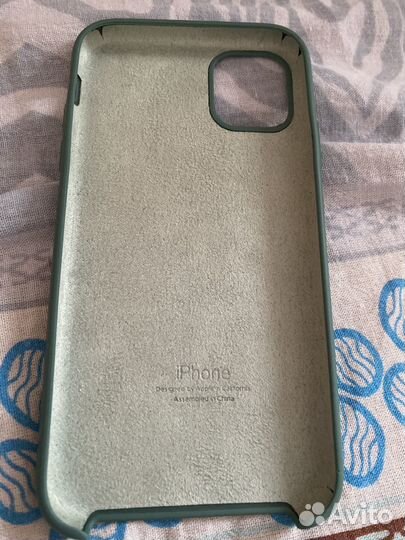 Оригинальный чехол на iPhone 11