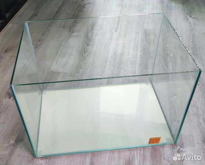 Аквариум для рыбок бу