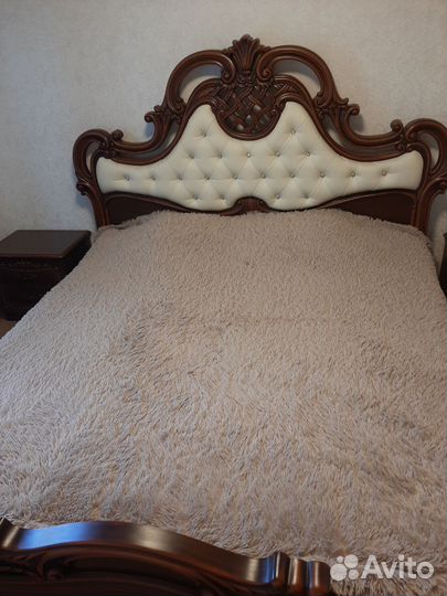 Спальный гарнитур бу