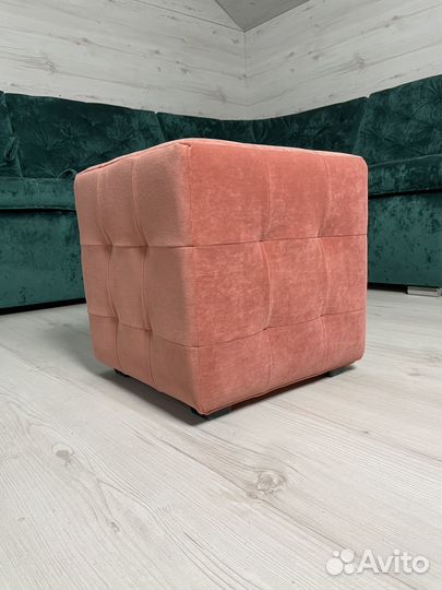 Пуфик квадратный новый