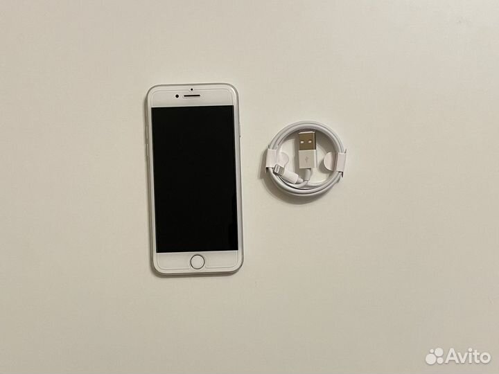 iPhone 7, 32 ГБ