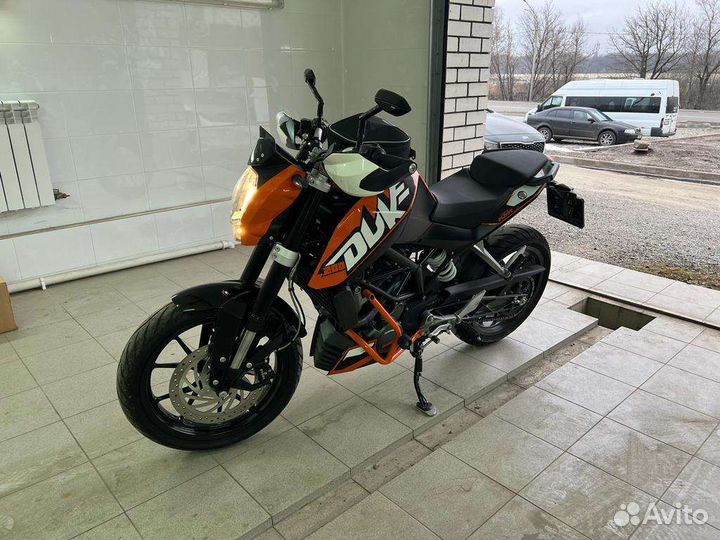KTM 200
