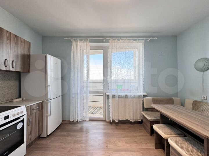 2-к. квартира, 68,2 м², 16/17 эт.