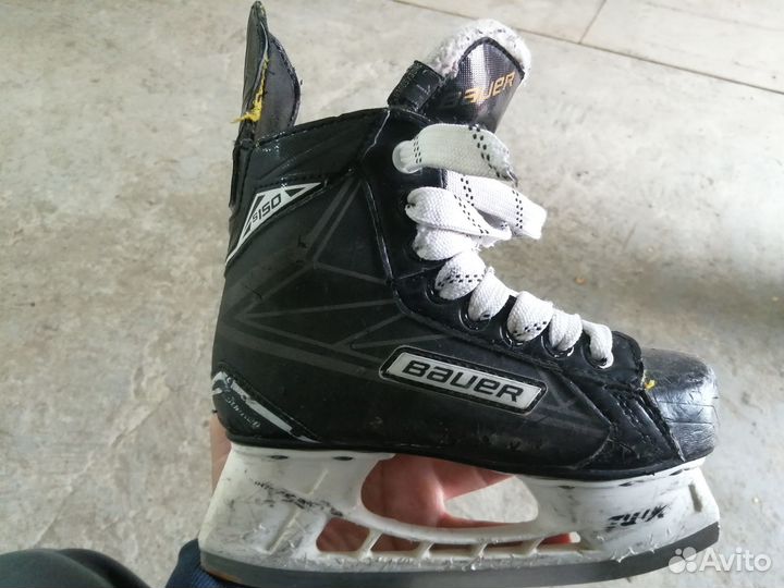 Продам коньки