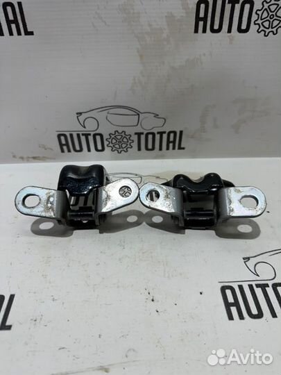 Петли двери задние левые Kia Rio 3 G4FC 2013