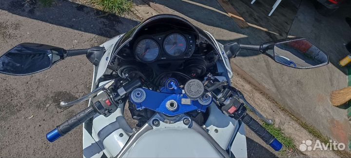 Kawasaki zx6r