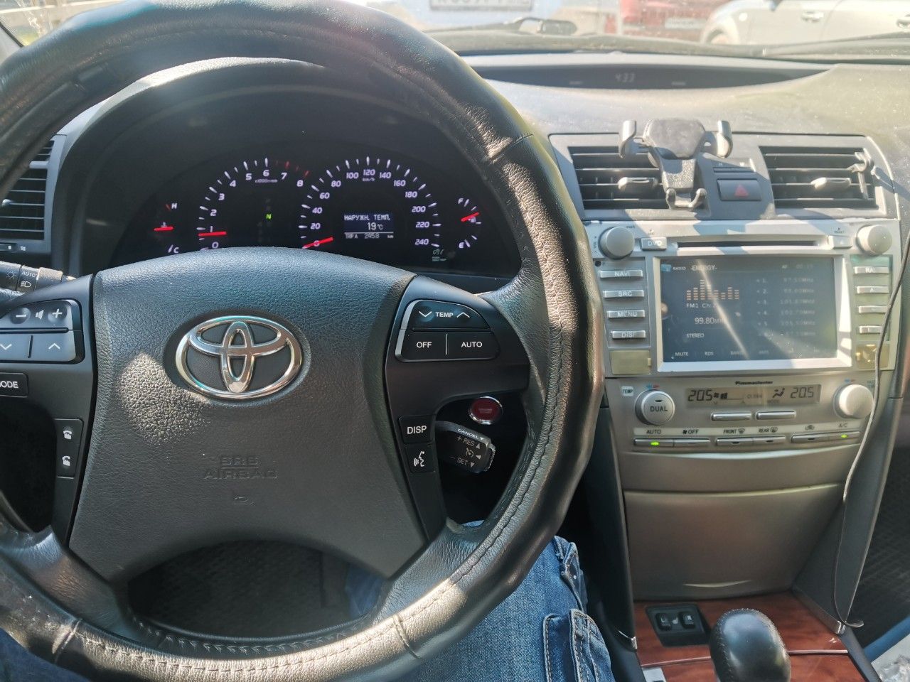 Toyota Camry: фото владельца