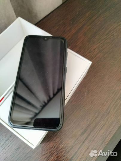 Xiaomi Mi Play, 4/64 ГБ