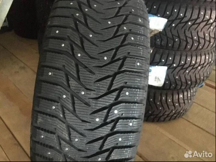Sailun Ice Blazer WST3 275/40 R20 106T