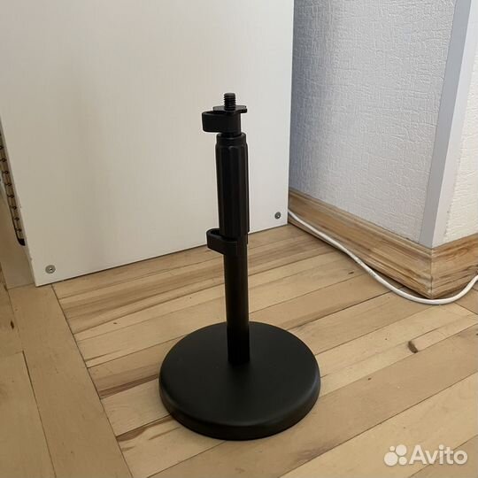 Микрофонная стойка rode DS1