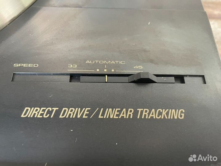 Pioneer PL-L550Проигрыватель винила.Тангенциальный