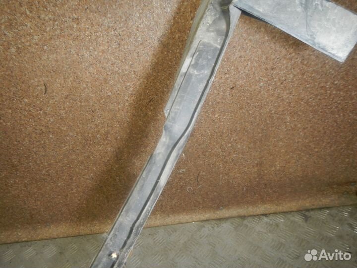 Воздуховод радиатора левый, Nissan -tiida (C11) (07)