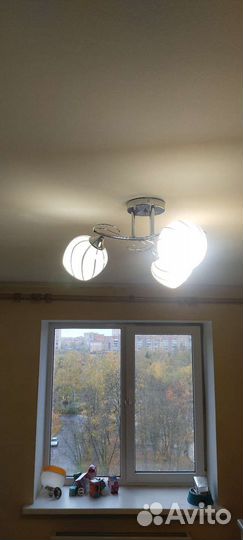 Люстра, светильник потолочный