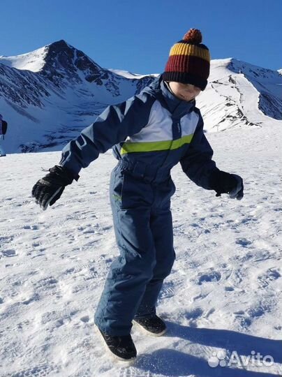 Лыжный комбинезон Декатлон