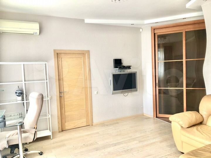 3-к. квартира, 75 м², 4/8 эт.