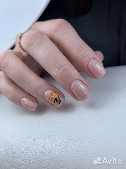 Наращивание ногтей