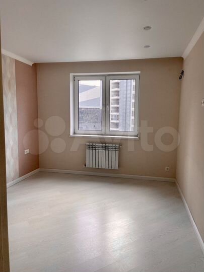 3-к. квартира, 85 м², 3/25 эт.