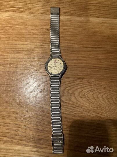 Часы swiss army