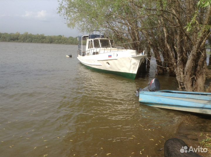 Катер 12.8м, мотор Д 243