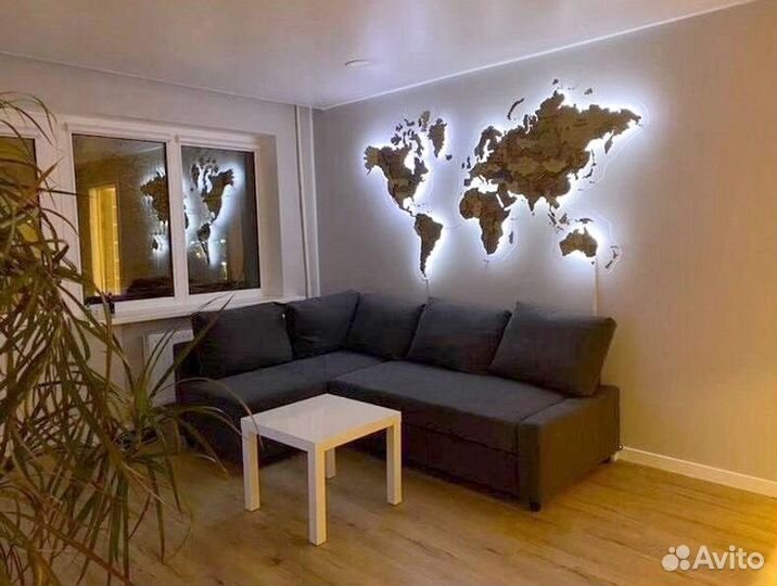 Деревянная карта мира с подсветкой