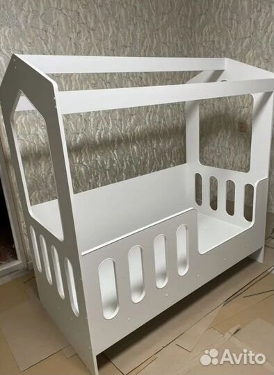 Детская кровать домик, новый товар