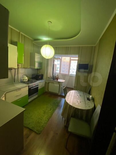 2-к. квартира, 58 м², 4/9 эт.