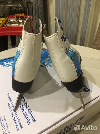 Коньки для девочки 34 размер