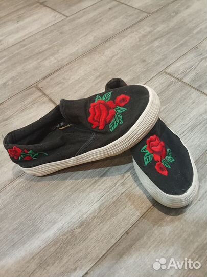 Обувь женская 36