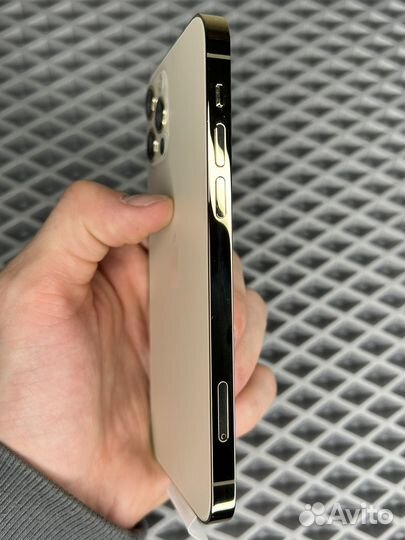 iPhone 12 Pro, 256 ГБ