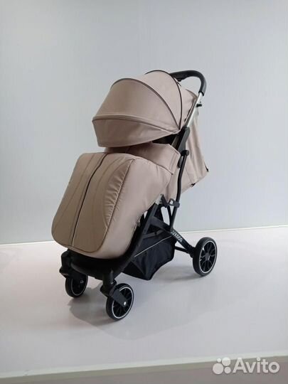 Прогулочная коляска Luxmom V3