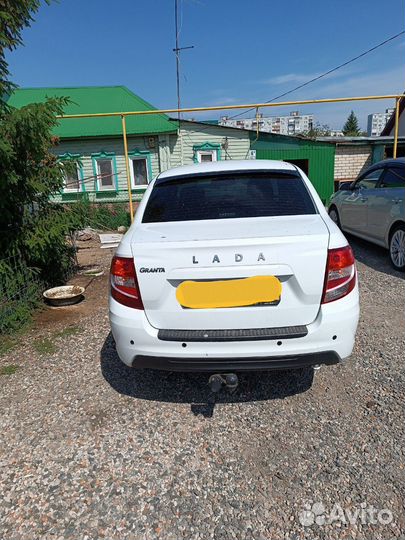 LADA Granta 1.6 МТ, 2015, 130 000 км