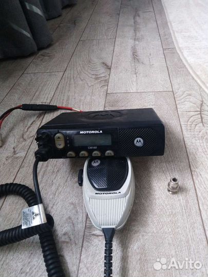 Продам рацию Motorola CM160