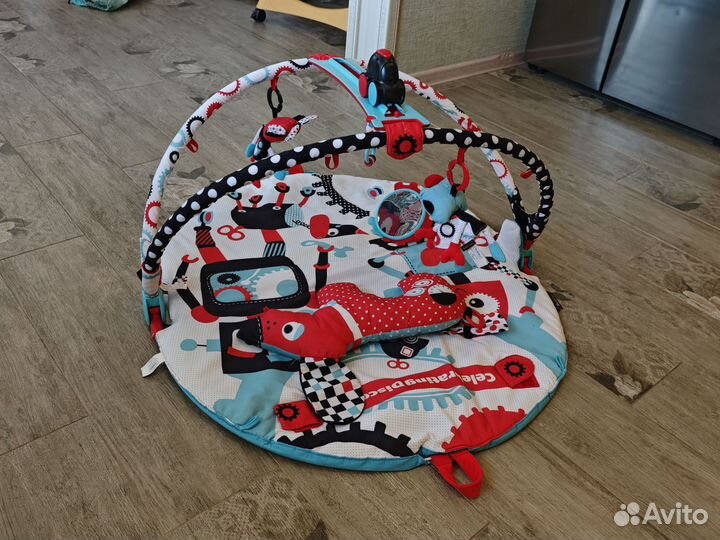 Развивающий коврик yookidoo