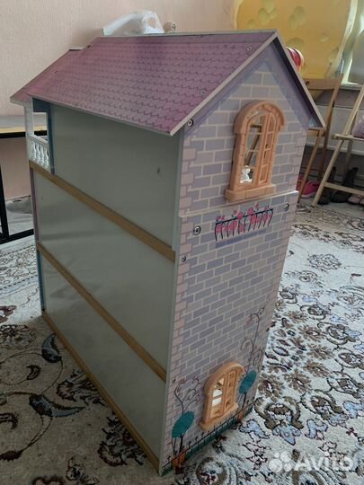 Домик для кукол