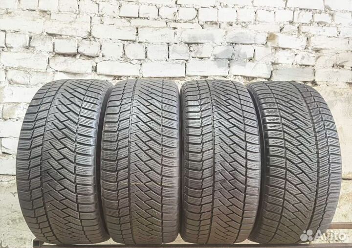Continental ContiVikingContact 6 245/45 R17 88T