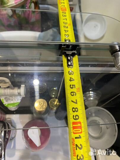 Зеркало для ванной с полочкой