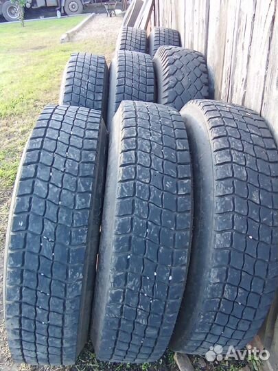 Колёса с дисками на 10.00 на Камаз