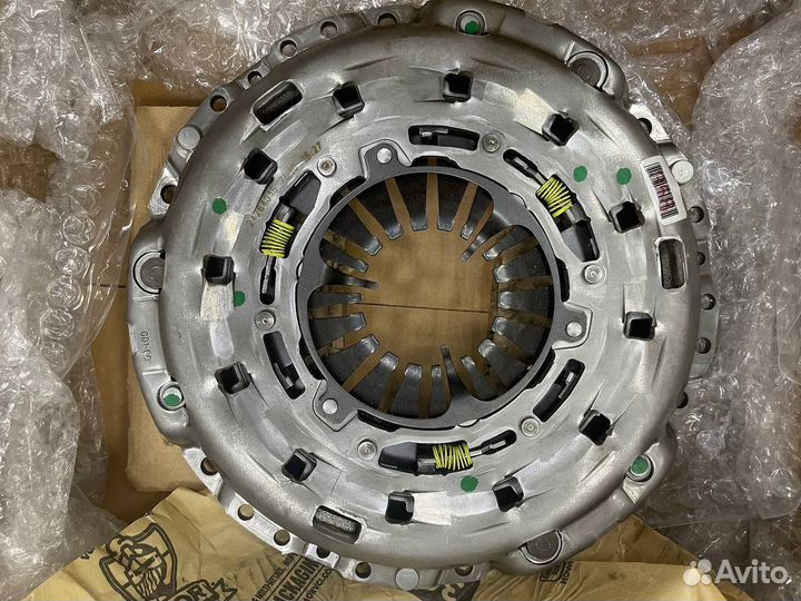 Комплект сцепления Chevrolet Camaro 24271358