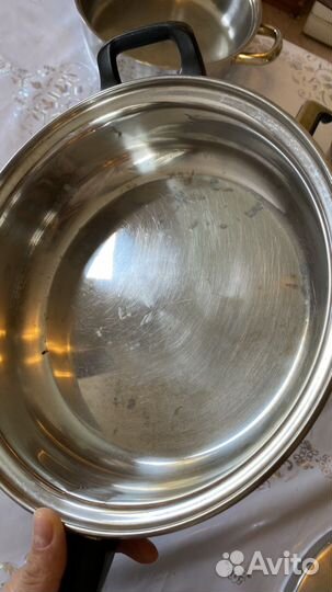 Глубокая сковорода с толстым дном