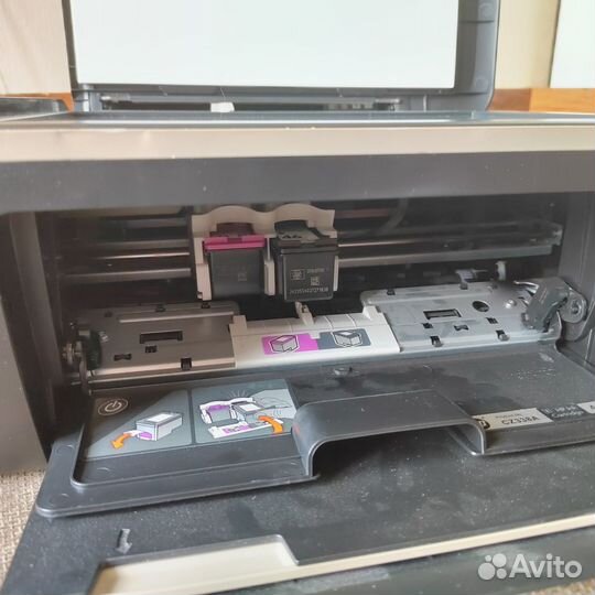 Принтер HP Deskjet Ink Advantage 2520hc