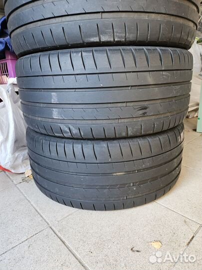 Michelin Pilot Sport 4 S Acoustic 235/35 R20 92Y