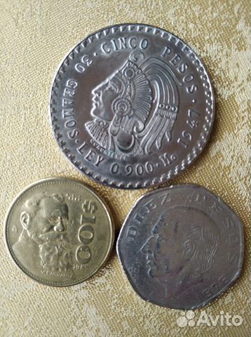 Монеты: 5, 10 и 100 песо Мексика