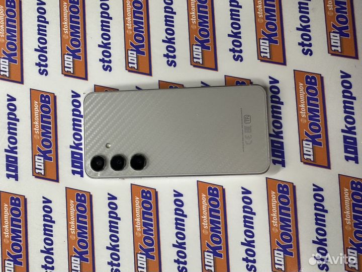 Samsung Galaxy S24, 8/128 ГБ