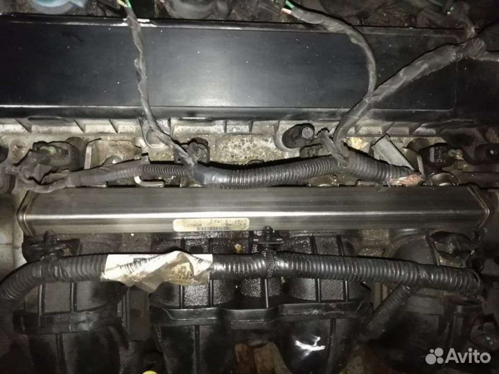 Топливная рампа Ford Focus 2 2.0 2006