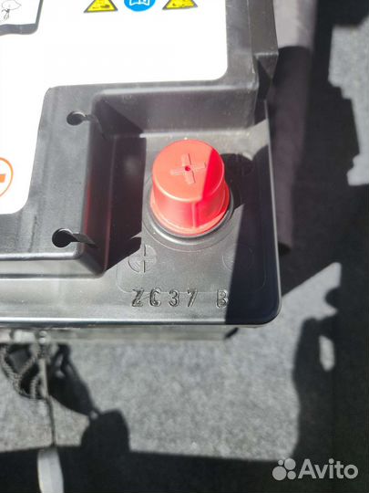 BMW f10 аккумулятор оригинальный б/у рабочий