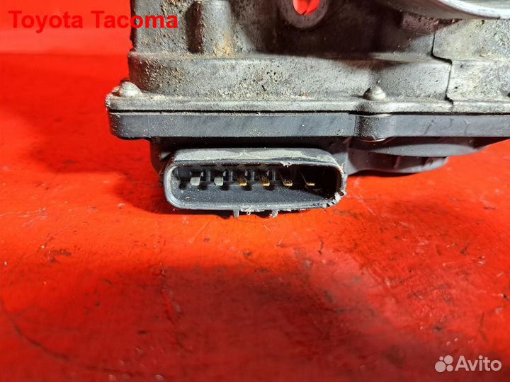 Дроссельная заслонка 1GR-FE Toyota Tacoma