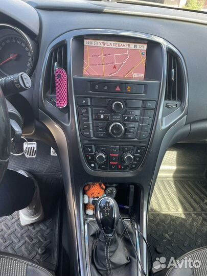 Opel Astra 1.6 МТ, 2012, 273 000 км