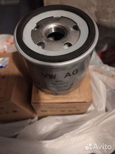 Масляный фильтр WAG 04E115561H