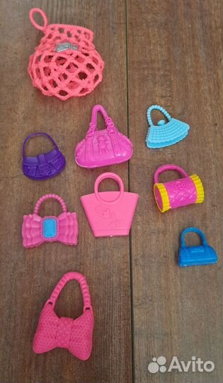 Запчасти и аксессуары Monster High (Монстер хай)